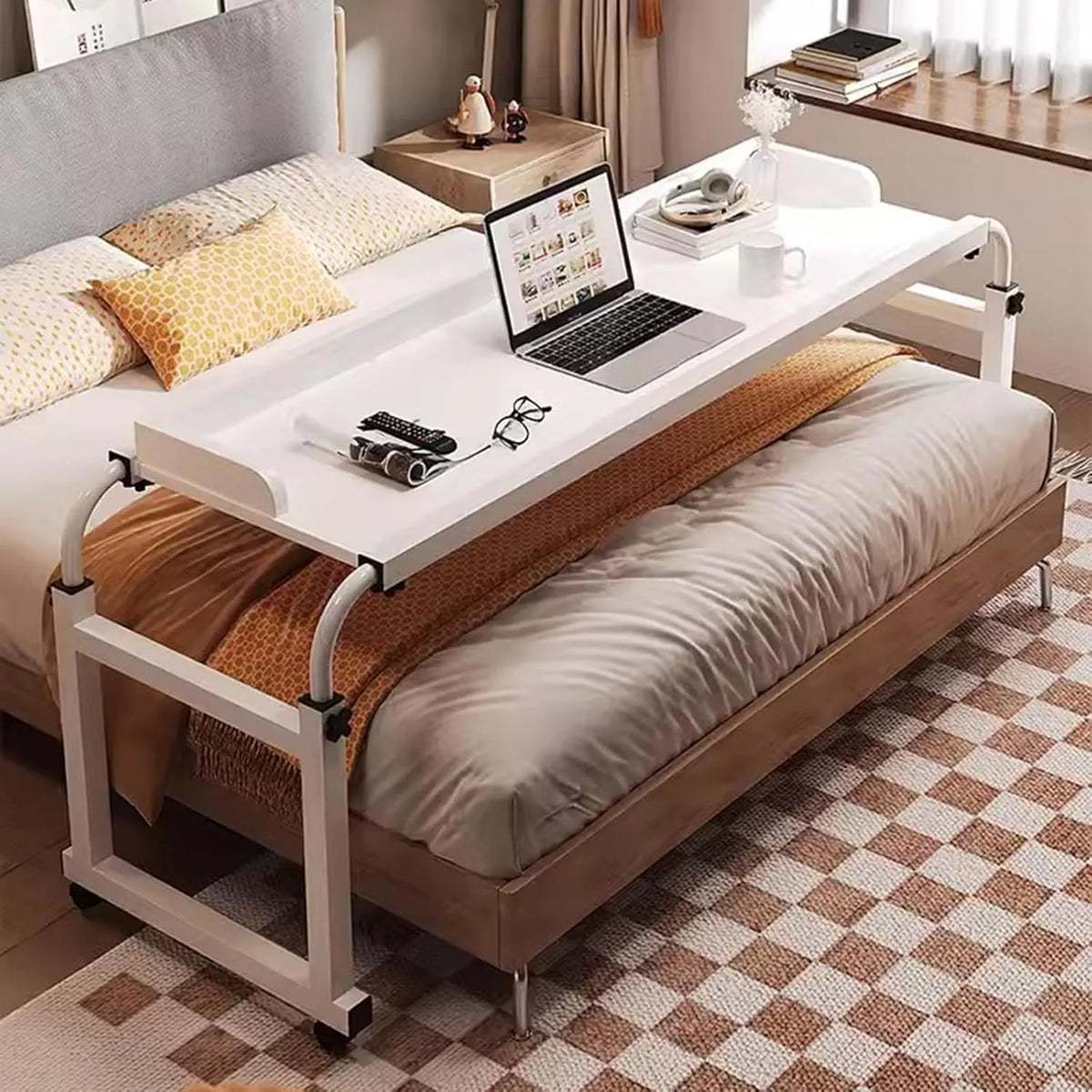 Ordinateur portable: avec Bureau et table informatique, réglable, avec roulettes, format portable, blanc, hauteur réglable