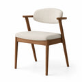 Chaise en bois massif avec revêtement en tissu beige